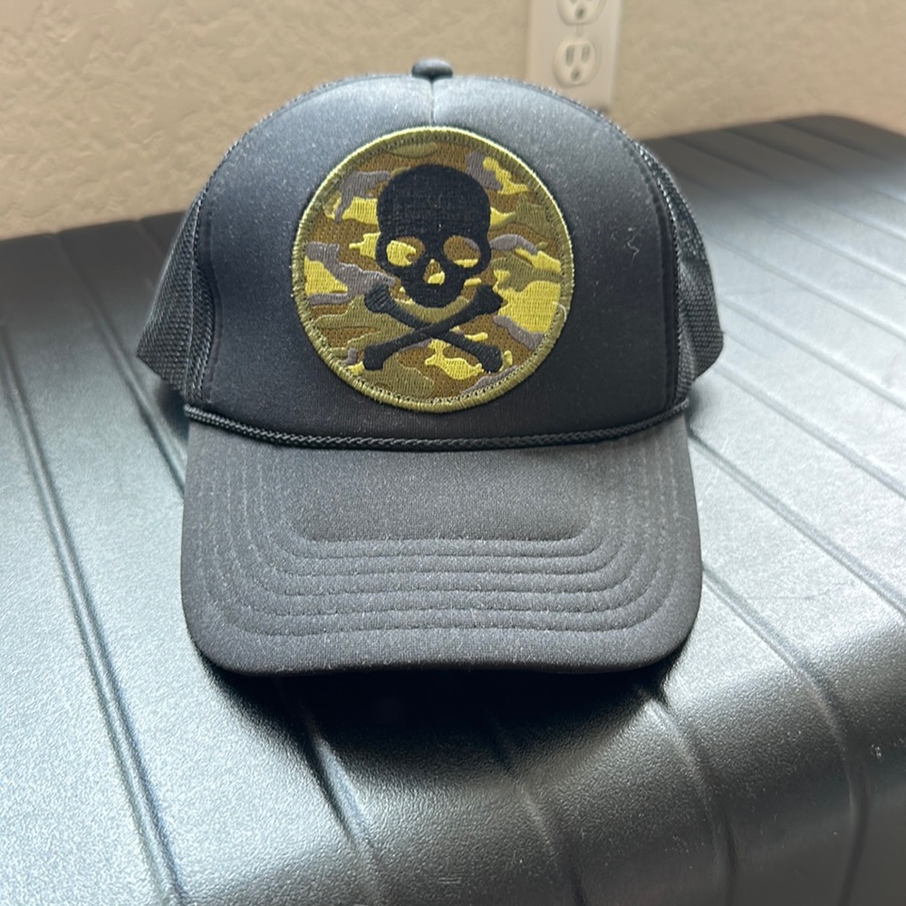 Aviator Nation x Soul Cycle trucker hat